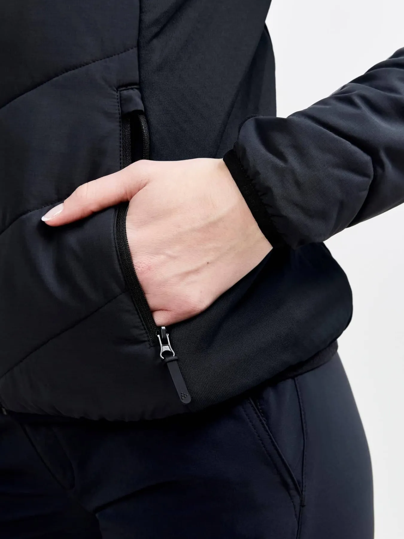 Craft Sportswear Jackor & Västar^ADV Explore Hybrid Jacket W Black