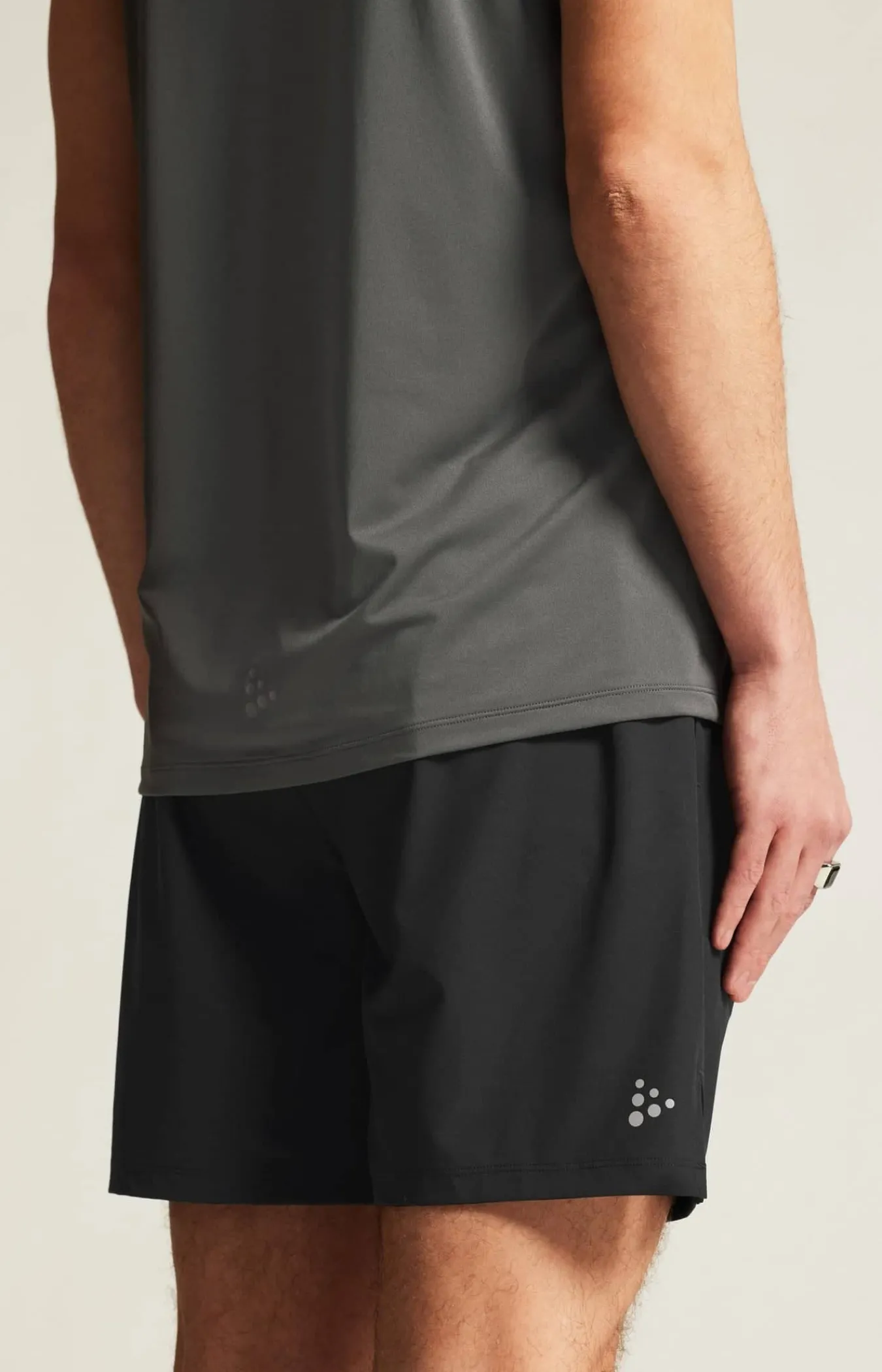Craft Sportswear Shorts|Träning^ADV Essence 2-In-1 Shorts 2 M Black