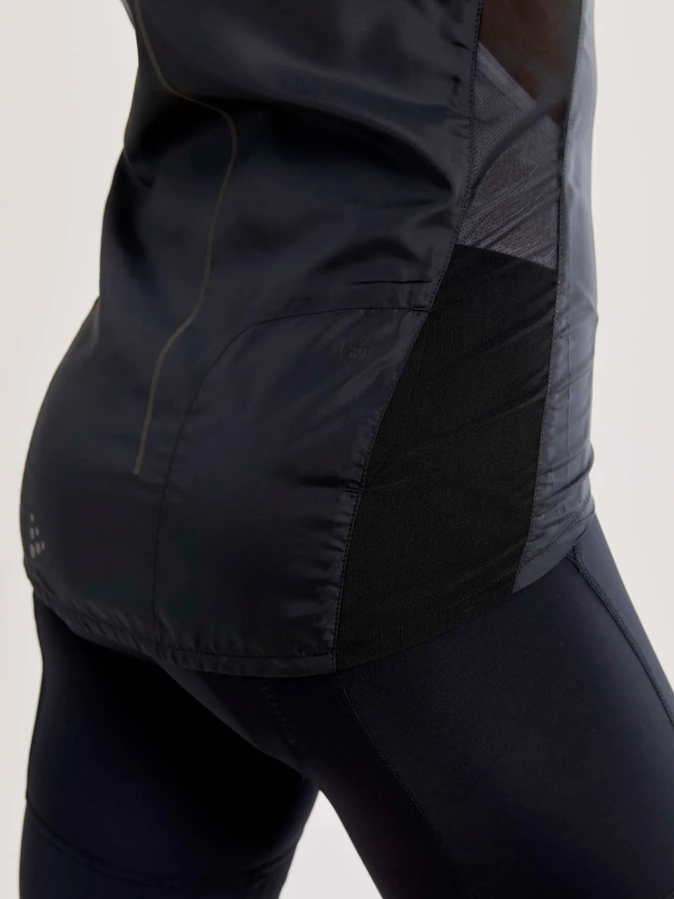 Craft Sportswear Jackor & Västar^ADV Essence Light Wind Jacket W Black
