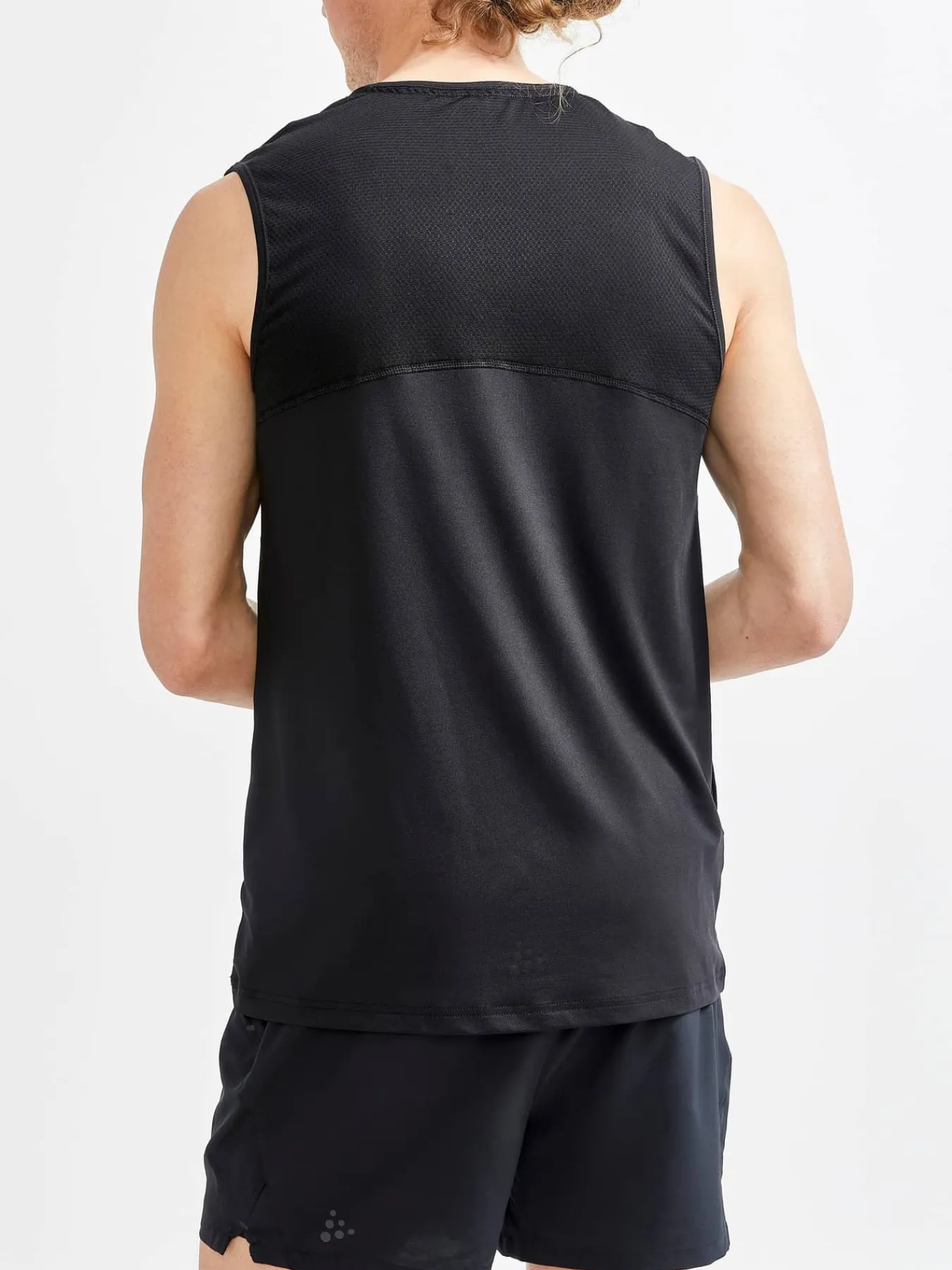 Craft Sportswear T-Shirts & Tröjor|Linnen^ADV Essence SL Tee M Black