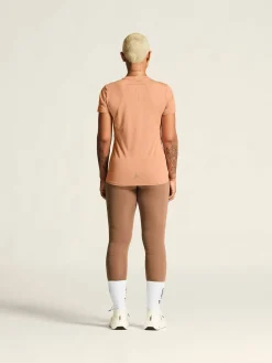 Craft Sportswear T-Shirts & Tröjor|Träning^ADV Essence SS Tee 2 W Light Syrup