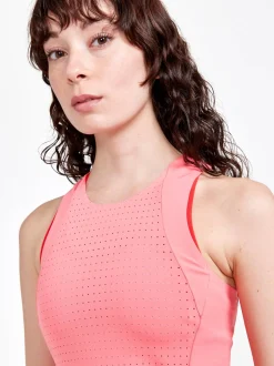 Craft Sportswear Linnen|Träning^ADV Tone Perforated Tank W Arrosa