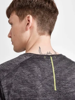 Craft Sportswear T-Shirts & Tröjor|Träning^ADV Tone SS Structure Tee M Granite