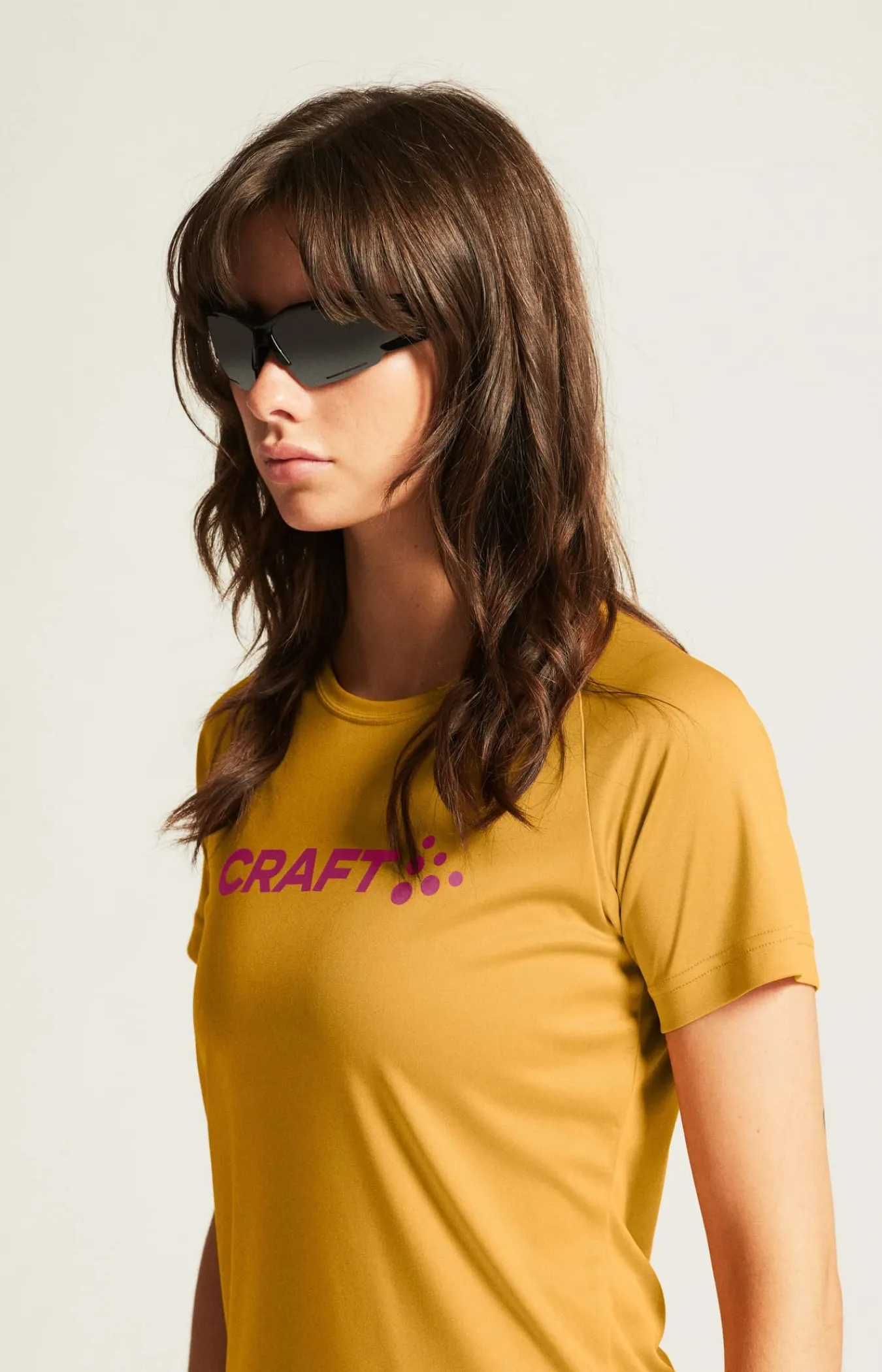Craft Sportswear T-Shirts & Tröjor|Träning^CORE Essence Logo Tee W Turmeric/Rouge