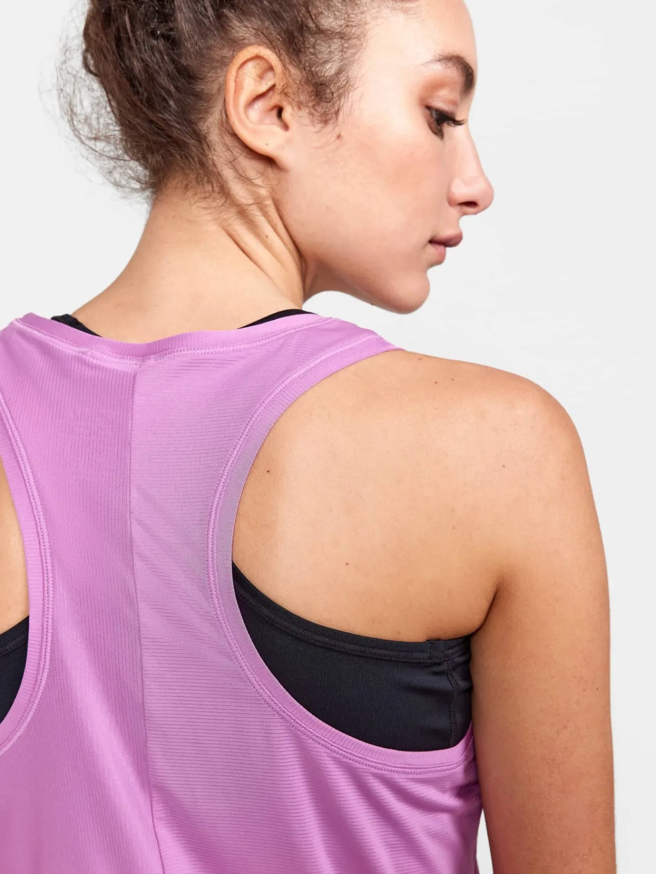 Craft Sportswear Linnen|Träning^CORE Essence Singlet W Lupine