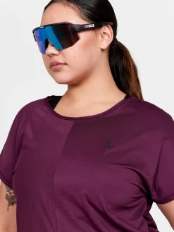 Craft Sportswear T-Shirts & Tröjor|Träning^Core Essence SS Plus Tee W Burgundy