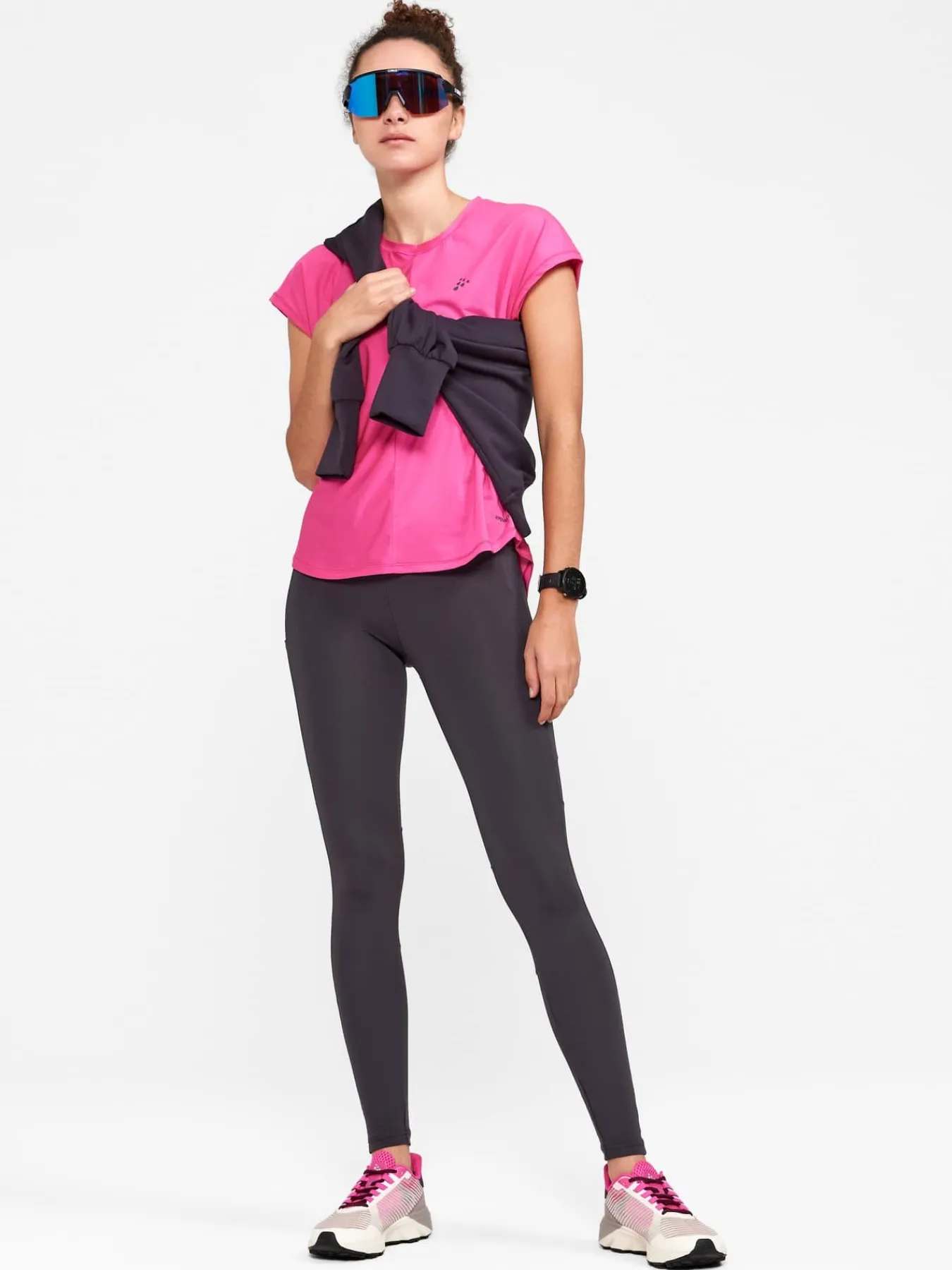 Craft Sportswear T-Shirts & Tröjor|Träning^Core Essence SS Tee W Metro