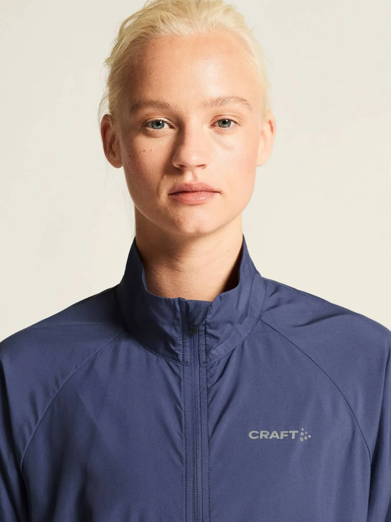 Craft Sportswear Jackor & Västar|Träning^CORE Essence Wind Jacket W Aerinite