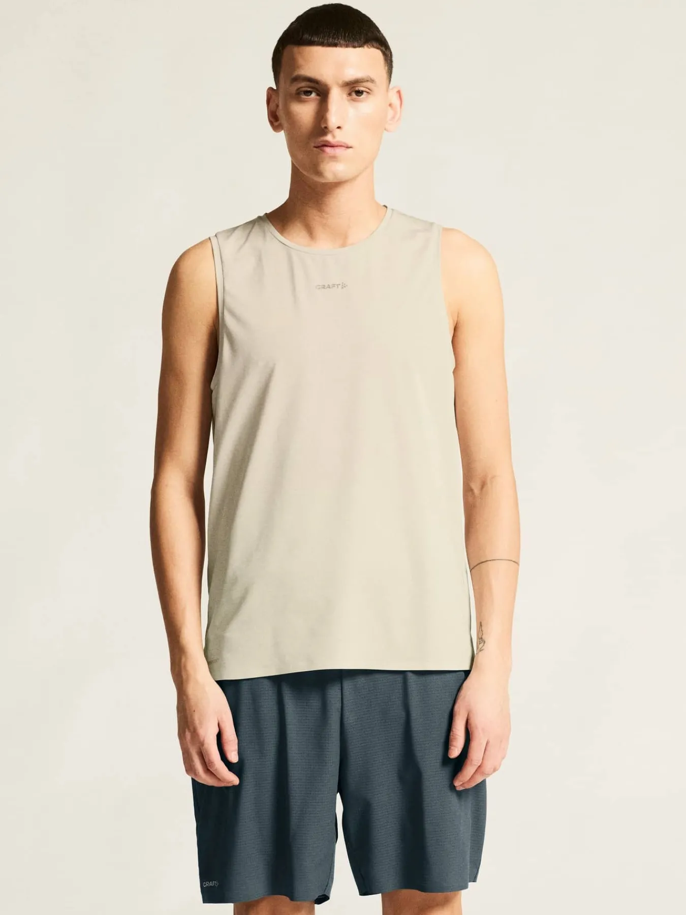 Craft Sportswear T-Shirts & Tröjor|Linnen^PRO Trail Singlet 2 M Plaster