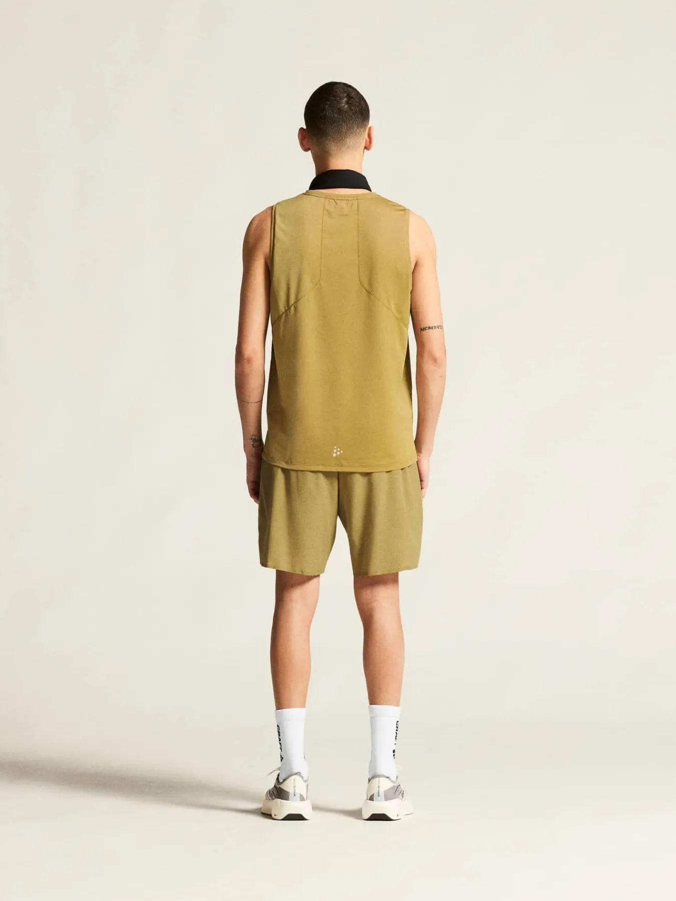 Craft Sportswear T-Shirts & Tröjor|Linnen^PRO Trail Singlet 2 M Khaki