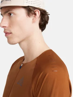 Craft Sportswear T-Shirts & Tröjor^PRO Trail Wind LS Tee M Roots